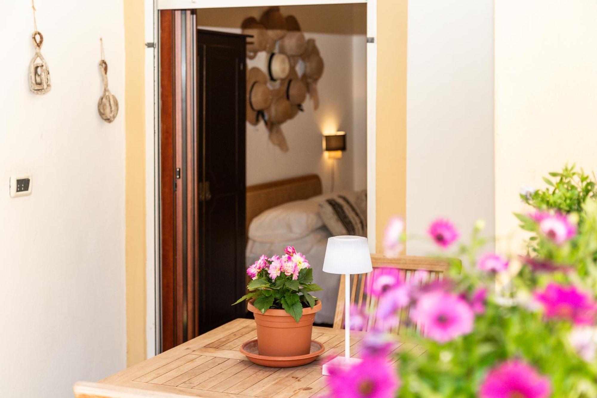 B&B Calamoresca Àrbatax Kültér fotó
